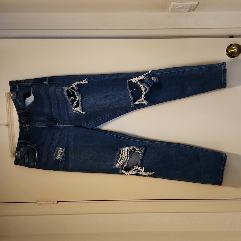 Forever 21 Distressed Jeans Blue 30
